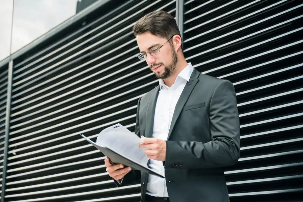 Why UAE Mainland is the Best Choice for Business Formation